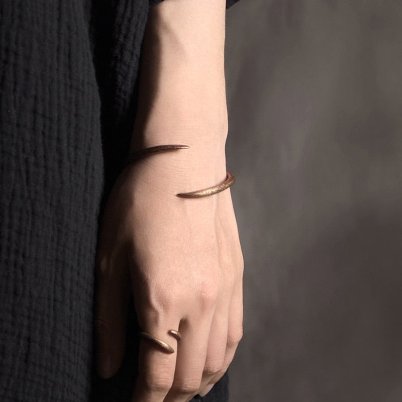 Kajoon Treena Handmade Copper Bracelet 04